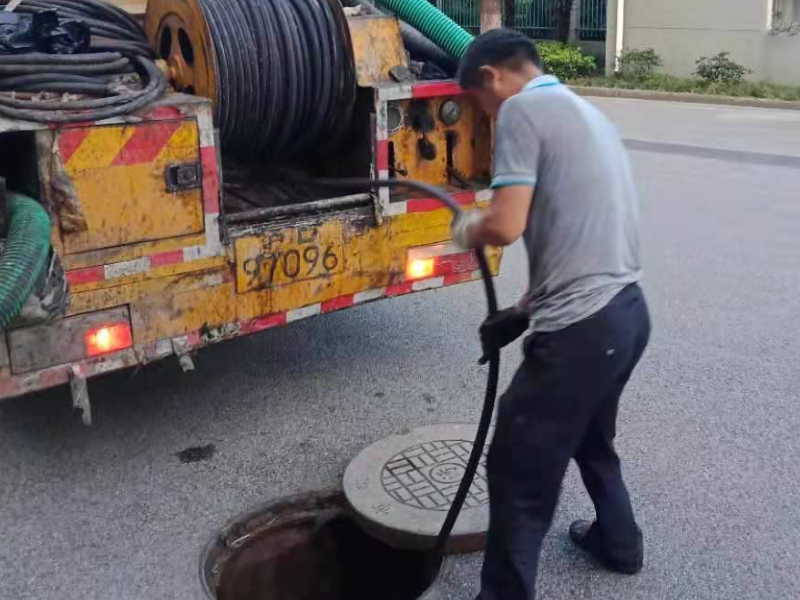 即墨疏通马桶 维修水管水龙头 维修阀门 安装洗菜盆